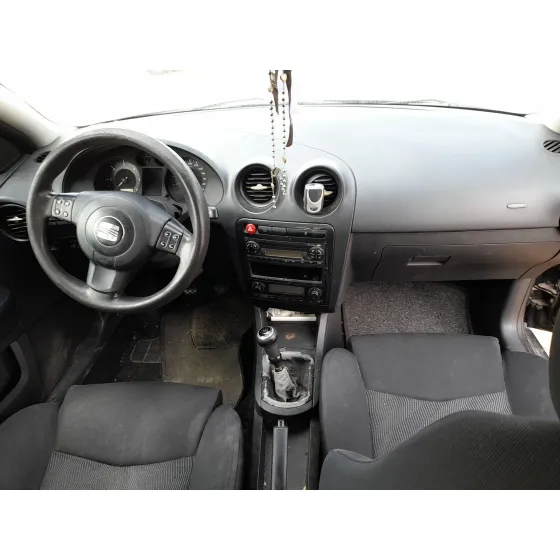 Seat IBIZA III (6L1) 2002