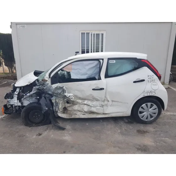 TOYOTA AYGO KGB40(HB)/KGB40L '2022 BUSINESS BLANCO
