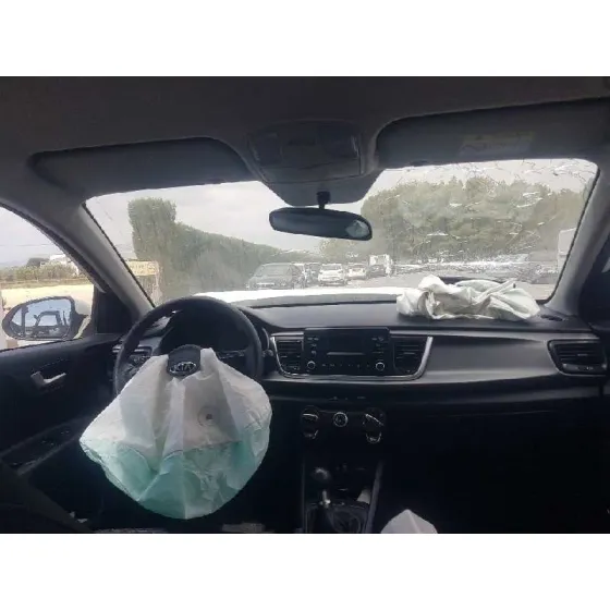 KIA RIO (YB) '2017 ATTRACT BLANCO