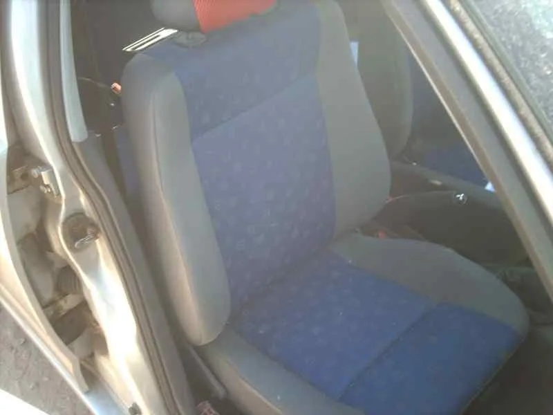 SEAT CORDOBA BERLINA (6K2) SEAT CORDOBA BERLINA (6K2) '2002 STELLA GRIS 1999
