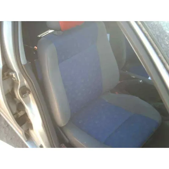 SEAT CORDOBA BERLINA (6K2) '2002 STELLA GRIS