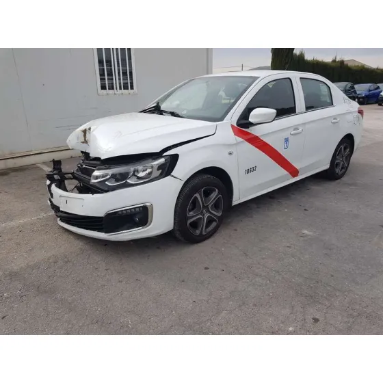 CITROEN C-ELYSEE '2018 EXCLUSIVE BLANCO