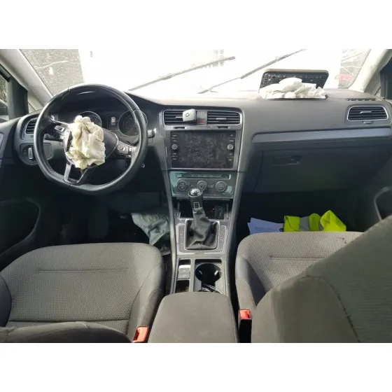 VOLKSWAGEN GOLF VII LIM. (BQ1) '2018 COMFORTLINE BLANCO