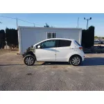 TOYOTA YARIS '2013 ACTIVE BLANCO