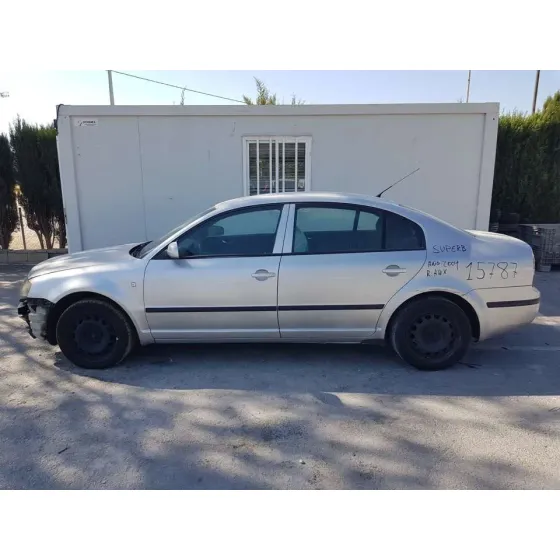 SKODA SUPERB (3U4) '2004 CLASSIC GRIS