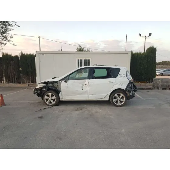 RENAULT SCENIC III '2013 DYNAMIQUE BLANCO