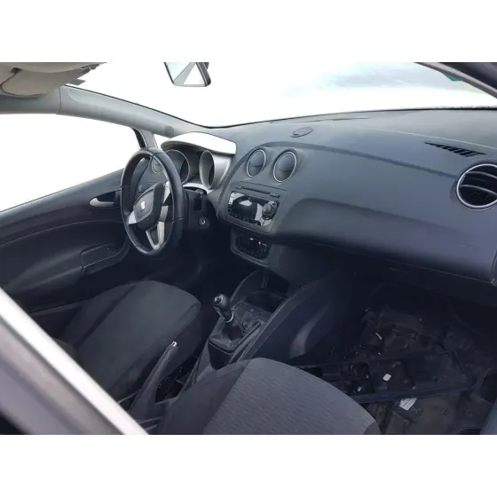 SEAT IBIZA ST (6J8) '2012 ITECH NEGRO