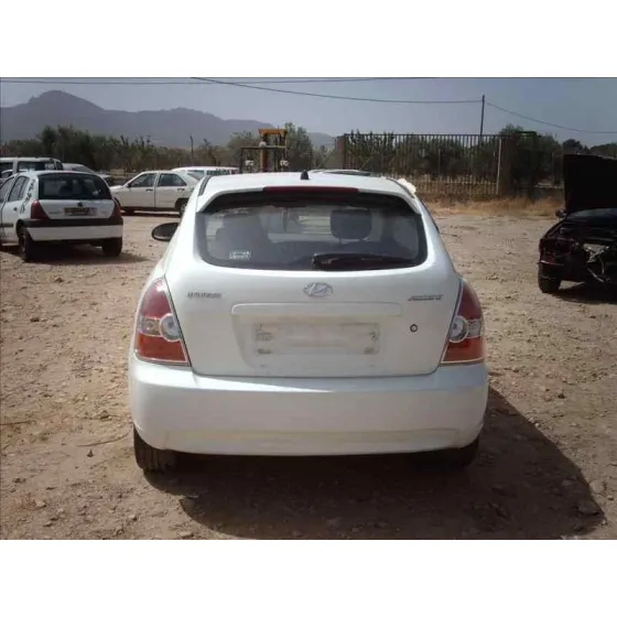 HYUNDAI ACCENT (MC) '2006 1.4 CAT BLANCO