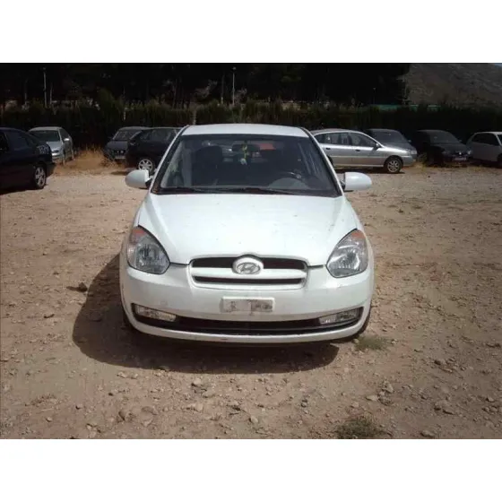 HYUNDAI ACCENT (MC) '2006 1.4 CAT BLANCO