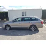 SKODA SUPERB COMBI (3T5) '2011 AMBITION DORADO