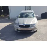 SKODA SUPERB COMBI (3T5) '2011 AMBITION DORADO
