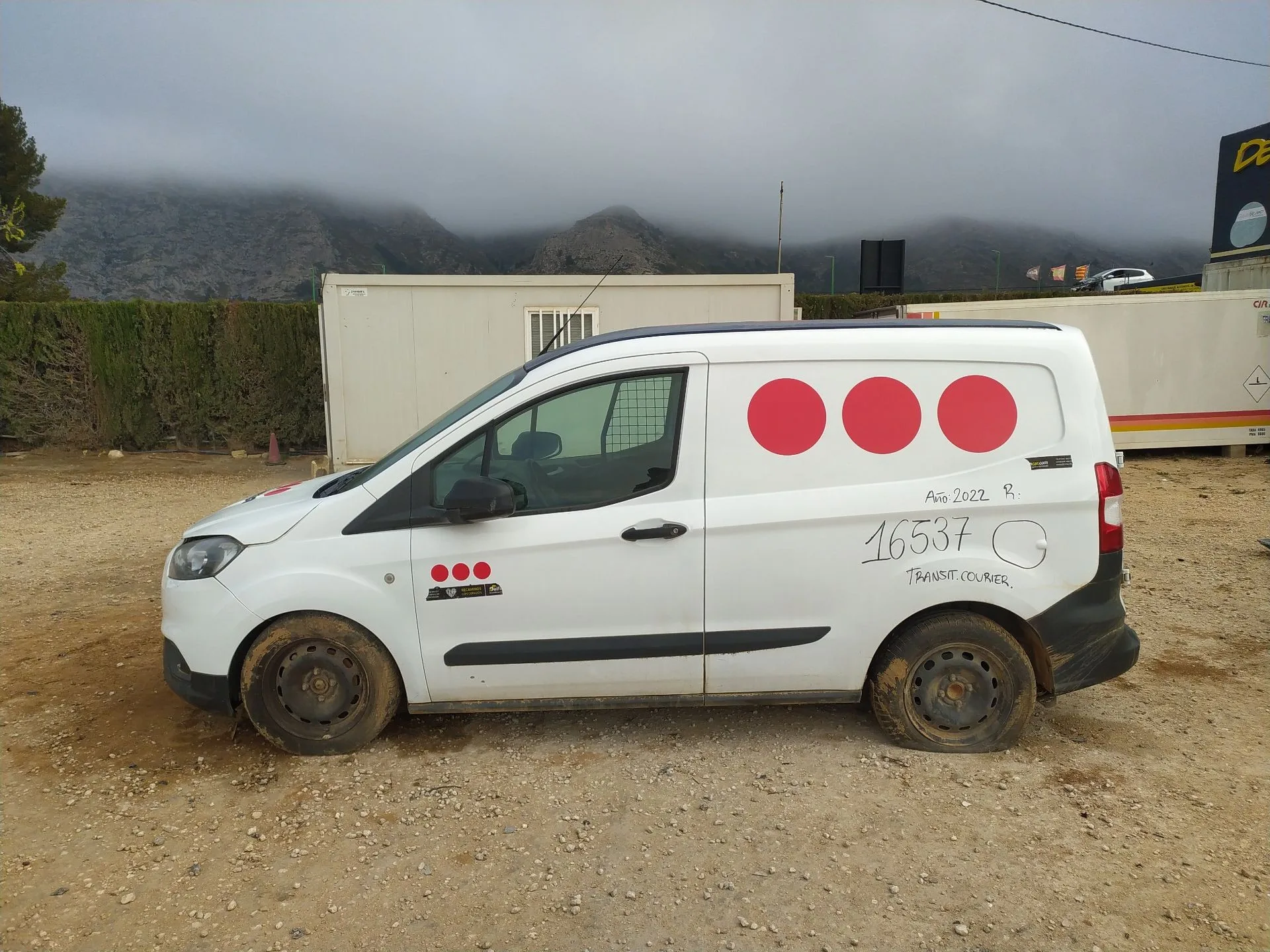 Ford TRANSIT COURIER B460 FURGONETA/MONOVOLUMEN 2014