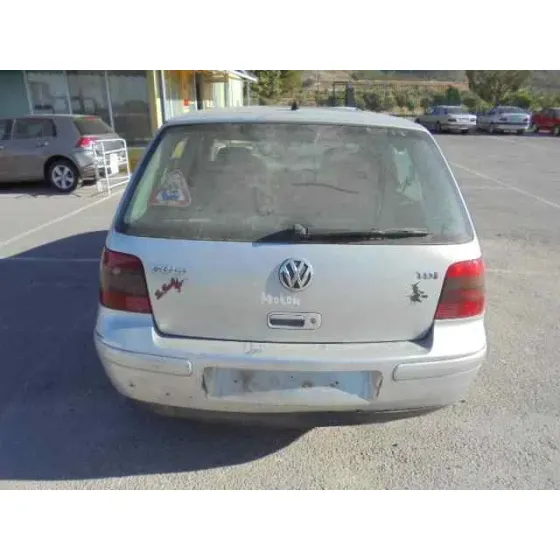 VOLKSWAGEN GOLF IV BERLINA (1J1) '2001 HIGHLINE GRIS