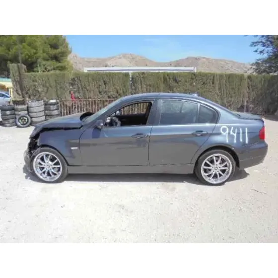 BMW SERIE 3 BERLINA (E90) '2006 2.0 16V DIESEL GRIS OSCURO