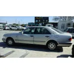 MERCEDES CLASE E (W210) BERLINA DIESEL '1996 220 DIESEL (210.004) GRIS PLATA