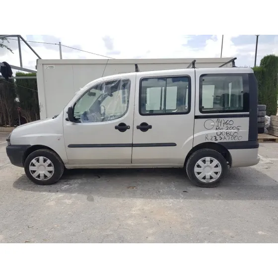 FIAT DOBLO CARGO (223) '2005 1.9 JTD SX FURG. PANORAMA GRIS