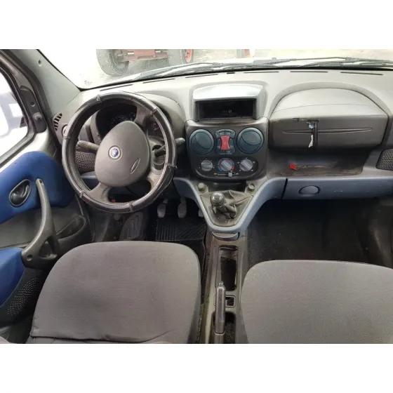 FIAT DOBLO CARGO (223) '2005 1.9 JTD SX FURG. PANORAMA GRIS