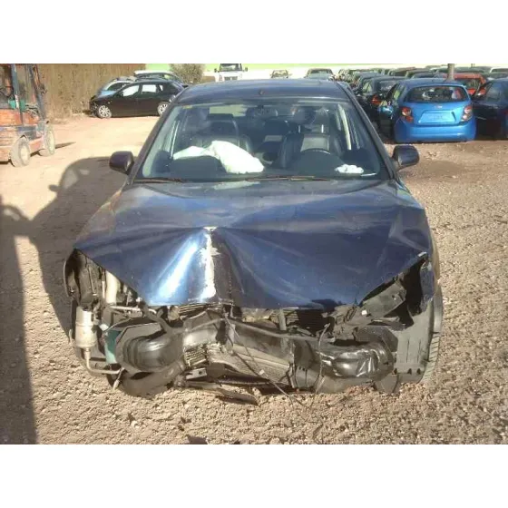 FORD MONDEO BERLINA (GE) '2004 FUTURA (D) AZUL