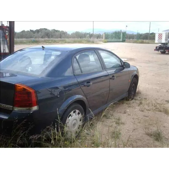 OPEL VECTRA C BERLINA '2002 2.2 16V DTI CAT (Y 22 DTR / L50) AZUL