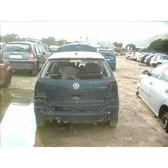 VOLKSWAGEN POLO (9N1) '2001 HIGHLINE AZUL