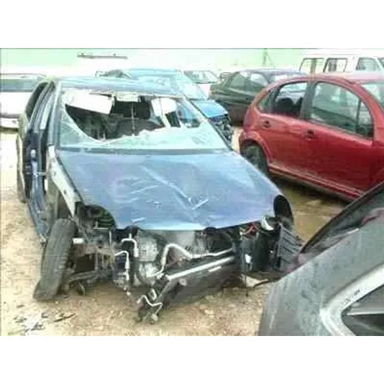 VOLKSWAGEN POLO (9N1) '2001 HIGHLINE AZUL