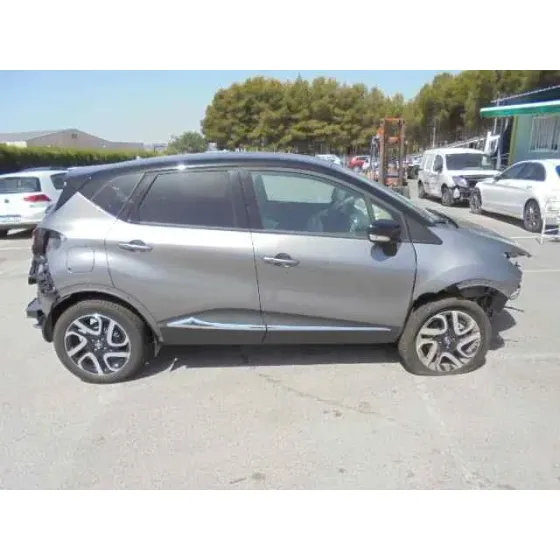 RENAULT CAPTUR '2017 DYNAMIQUE GRKS OSCURO