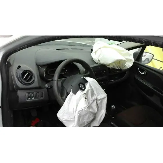 RENAULT CLIO IV '2015 TECHNOFEEL BLANCO