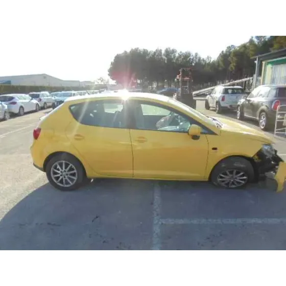 SEAT IBIZA (6J5) '2010 STYLANCE / STYLE AMARILLO