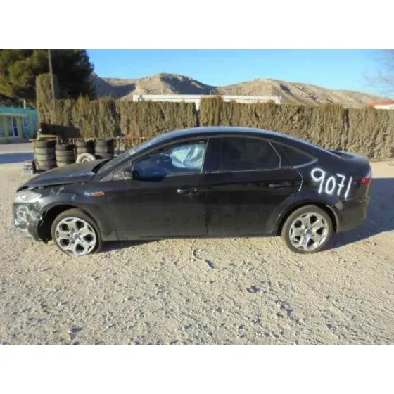 FORD MONDEO BER. (CA2) '2007 GHIA NEGRO