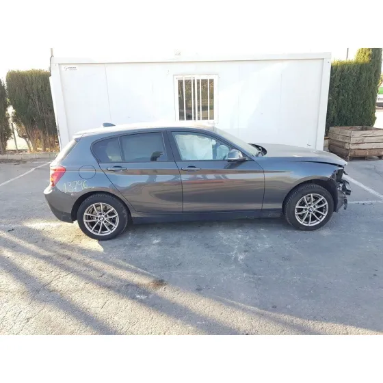 BMW SERIE 1 LIM. (F20) '2013 116I GRIS