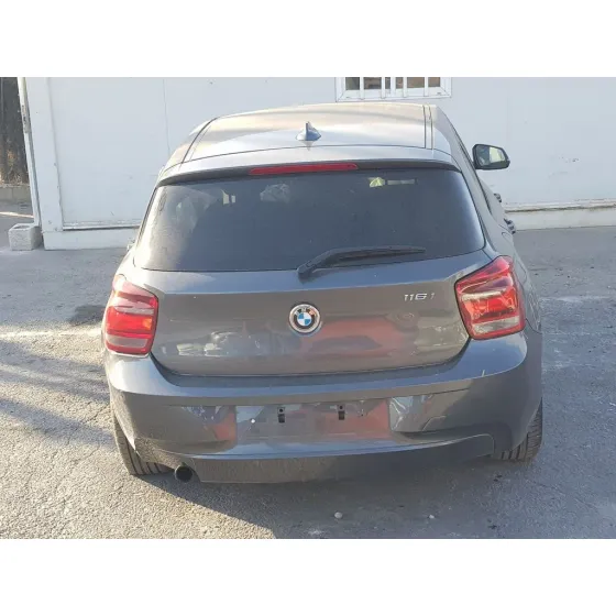BMW SERIE 1 LIM. (F20) '2013 116I GRIS