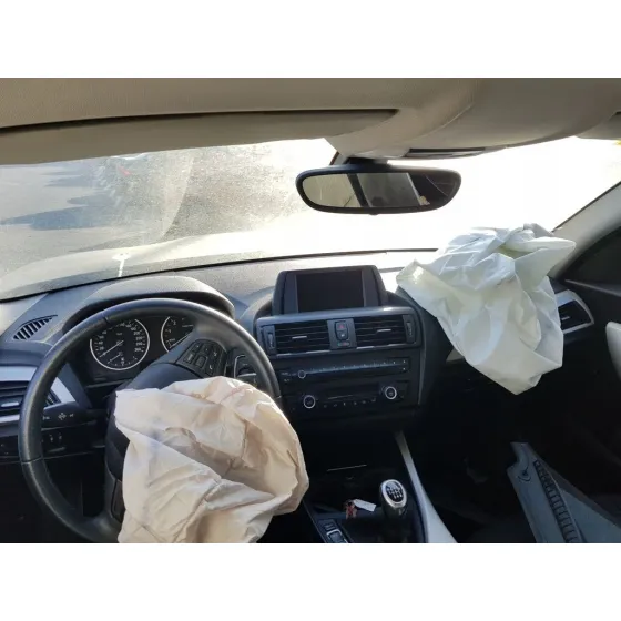 BMW SERIE 1 LIM. (F20) '2013 116I GRIS