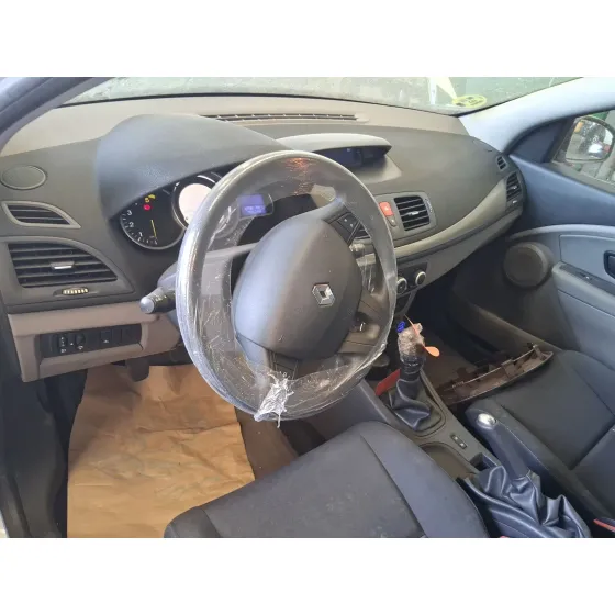 Renault MEGANE III HATCHBACK (BZ0/1_, B3_) 2008