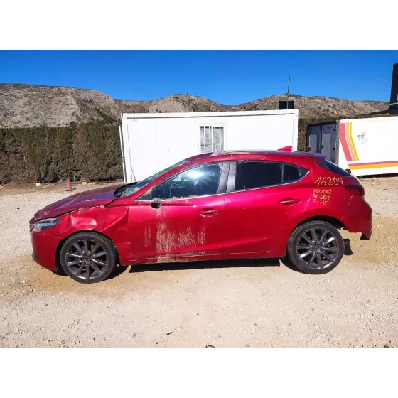 MAZDA 3 LIM. () '2018 BLACK TECH EDITION ROJO
