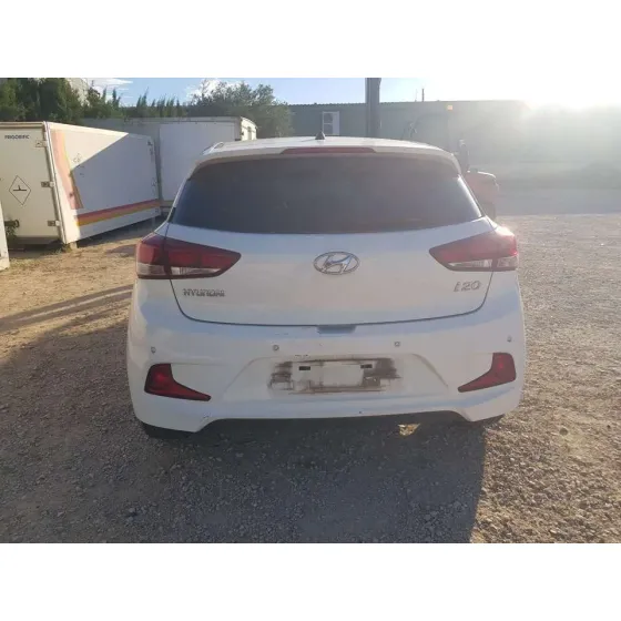 HYUNDAI I20 COUPE '2017 TECNO BLANCO