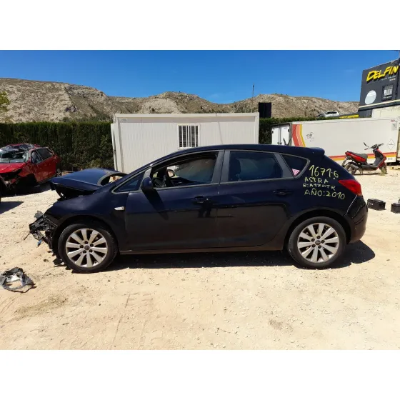 Opel ASTRA J (P10) 2009