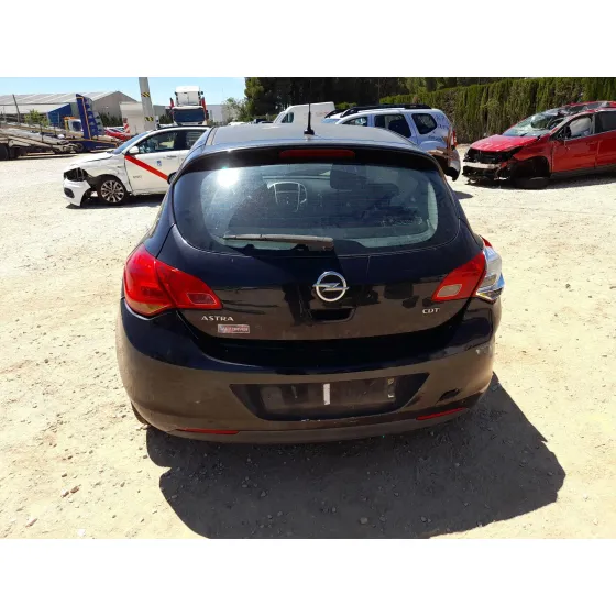 Opel ASTRA J (P10) 2009