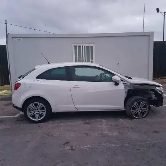 SEAT IBIZA SC (6J1) '2010 STYLANCE / STYLE BLANCO
