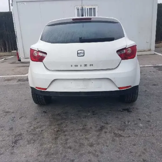 SEAT IBIZA SC (6J1) '2010 STYLANCE / STYLE BLANCO