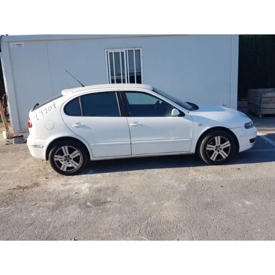 SEAT LEON (1M1) '2002 SIGNO BLANCO