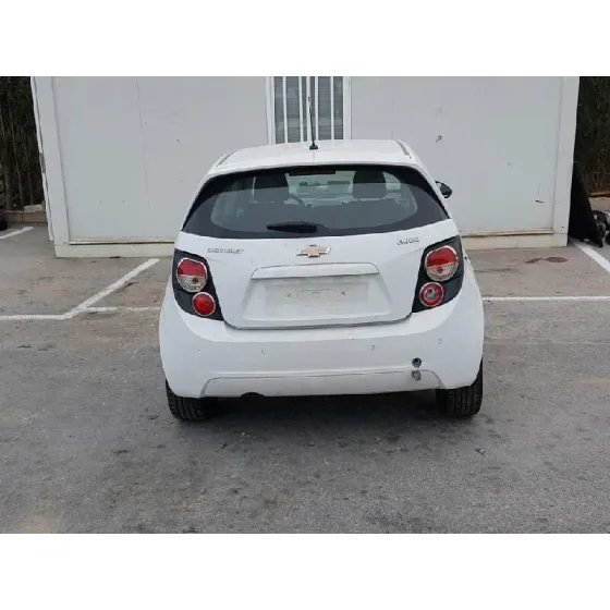 CHEVROLET AVEO '2012 LS BLANCO