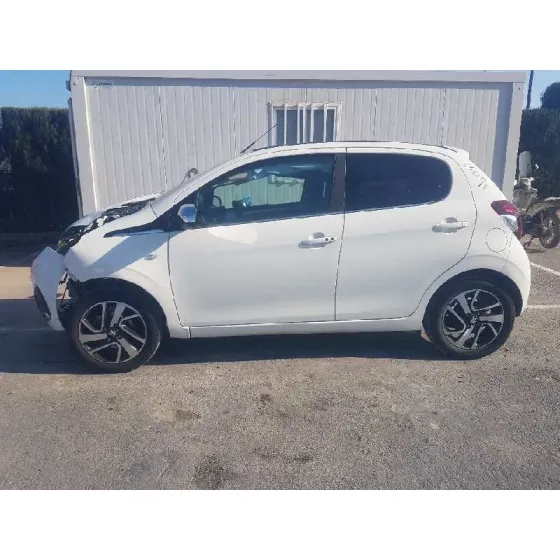 PEUGEOT 108 TOP '2019 ALLURE BLANCO