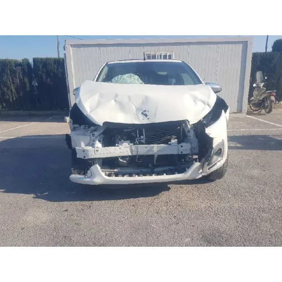 PEUGEOT 108 TOP '2019 ALLURE BLANCO