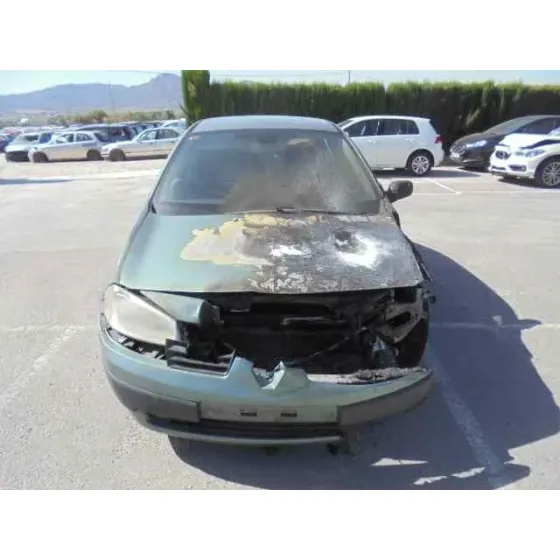 RENAULT MEGANE II CLASSIC BERLINA '2003 CONFORT AUTHENTIQUE VERDE