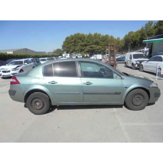 RENAULT MEGANE II CLASSIC BERLINA '2003 CONFORT AUTHENTIQUE VERDE