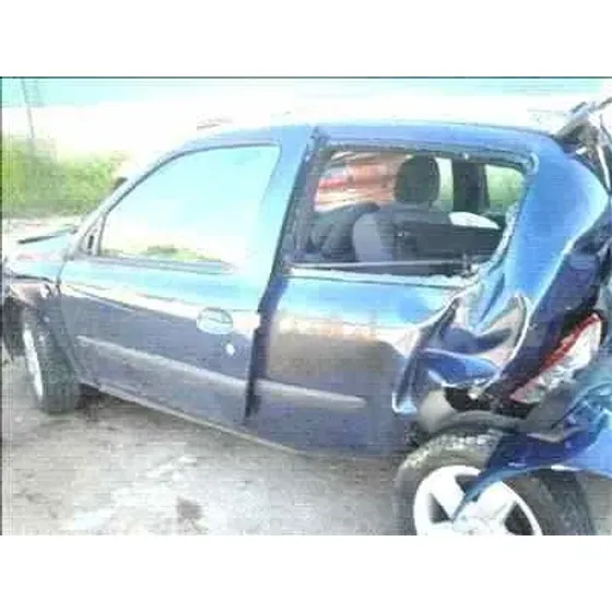 RENAULT CLIO II FASE II (B/CB0) '2001 AUTHENTIQUE AZUL