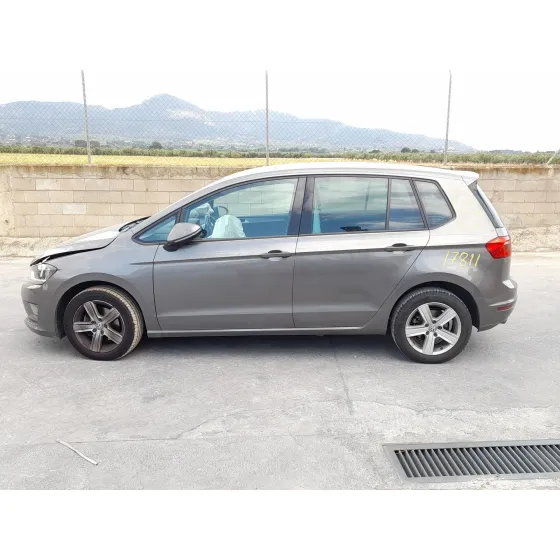 Volkswagen GOLF SPORTSVAN VII (AM1, AN1) 2014