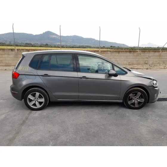 Volkswagen GOLF SPORTSVAN VII (AM1, AN1) 2014