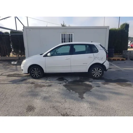 VOLKSWAGEN POLO (9N3) '2008 EDITION BLANCO