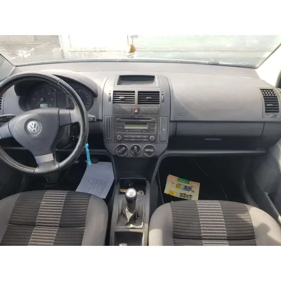 VOLKSWAGEN POLO (9N3) '2008 EDITION BLANCO